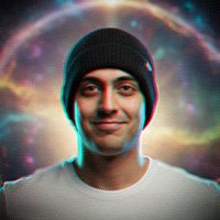 Eduardo Peña director de arte y artista conceptual del universo Cosmic Flow en Zykax